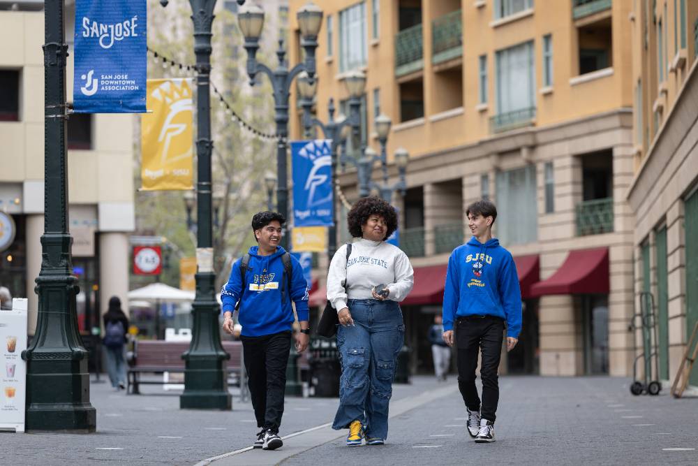 Students walking down the Paseo de San Antonio in downtown San Jose.